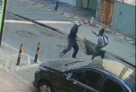 Briga termina com homem morto à facadas no Centro de BH