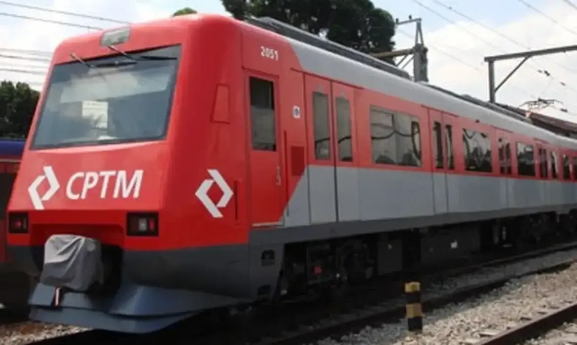 Briga termina com passageiro atropelado por trem em São Paulo