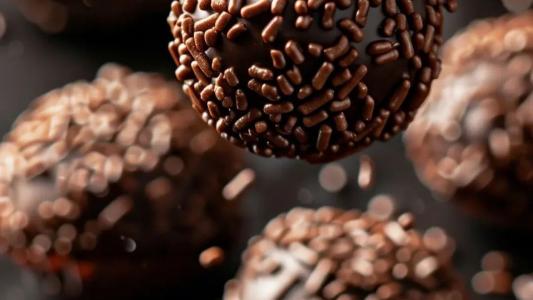 Brigadeiro proteico receita prática para quem treina e busca mais energia