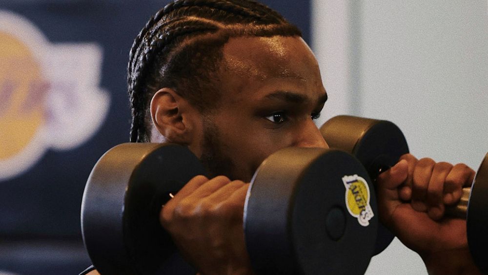 LeBron James sobe o tom e manda recado ao filho, novo parceiro na NBA
