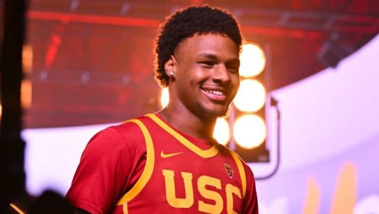 Bronny James, armador de 1,93m da Universidade do Sul da Califórnia