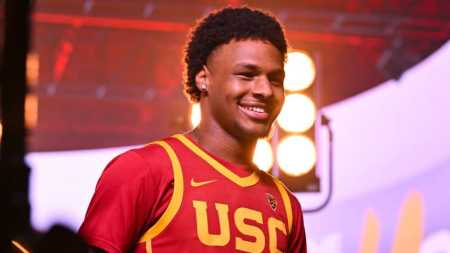 Bronny James, armador de 1,93m da Universidade do Sul da Califórnia