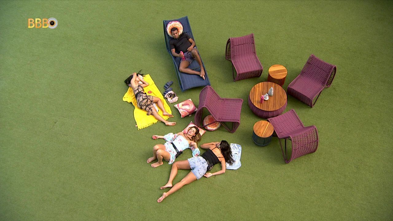 Fora da casa do BBB 24, Davi cria teoria envolvendo Juliette