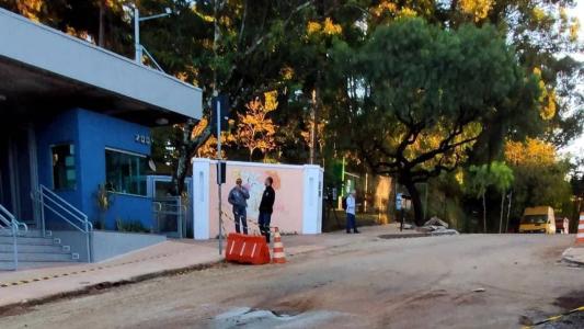 Brucado em frente à Faculdade Fumec é fechado