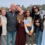 Bruce Willis comemora aniversário ao lado de familiares; vídeos