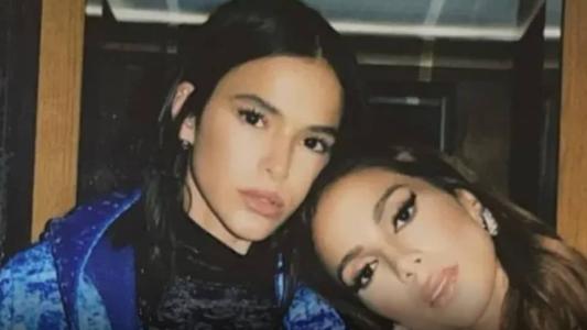 Bruna e Anitta dividem aluguel de uma casa em Los Angeles