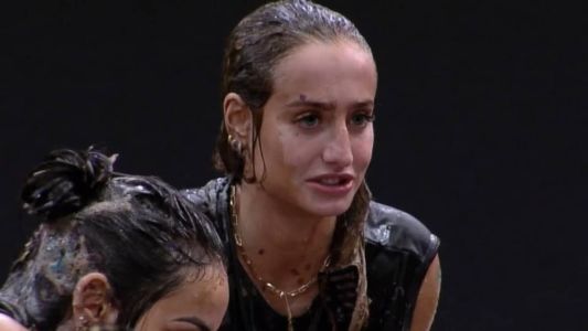 Bruna Griphao torce para times rivais