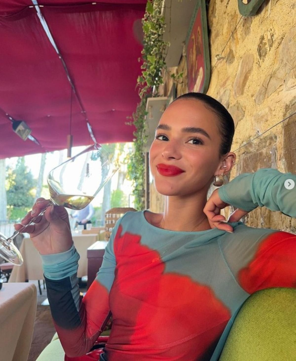 E o João Guilherme? Piloto de Fórmula 1 reage à foto de Bruna Marquezine e web vai à loucura