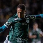 Meia emprestado pelo Atlético é eleito melhor do mês na Série B; saiba quem é