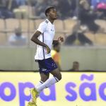 Cruzeiro recebe proposta de clube da Itália por joia da base