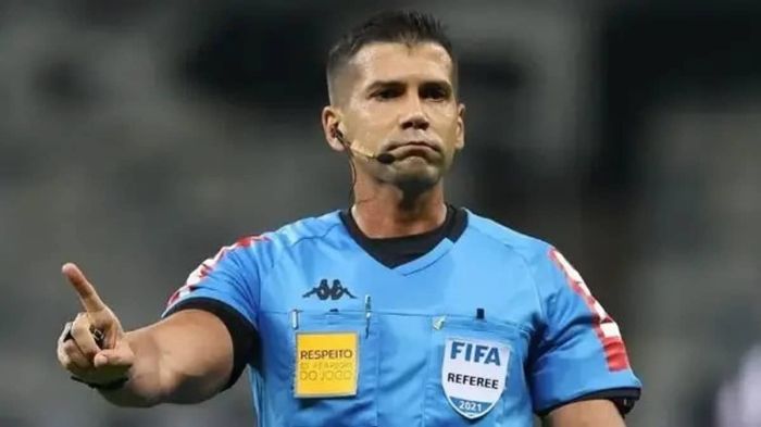 Bruno Arleu de Araújo apita Fortaleza x América pelo Brasileirão Bruno Arleu de Araújo apita Fortaleza x América pelo Brasileirão