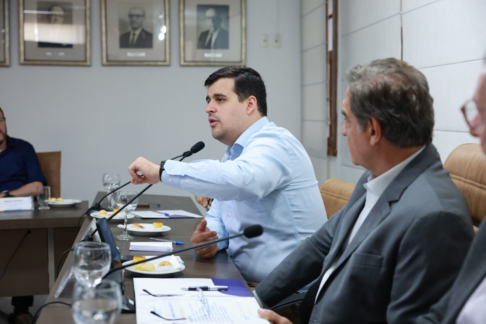 Na Fecomércio, Bruno Engler promete revisão do Código de Posturas de Belo Horizonte