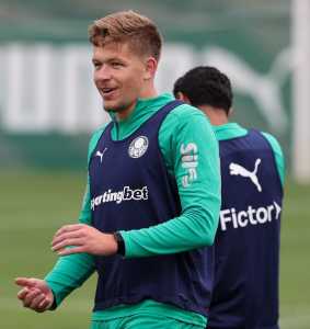 Bruno Fuchs em treino do Palmeiras