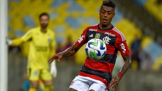 Bruno Henrique desfalca o Flamengo na Copa do Brasil, contra o Fluminense