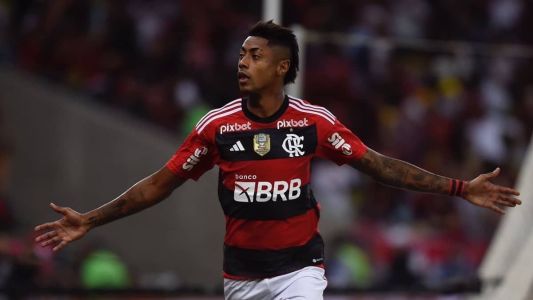 Bruno Henrique entrou e marcou o gol da vitória do Flamengo sobre o Athletico