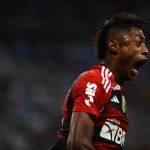 Bruno Henrique decide em seu 200º jogo pelo Flamengo; veja números