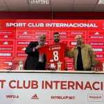 Bruno Henrique é apresentado no Inter e explica escolha: 'Camisa pesada'
