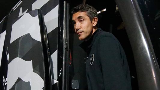 Bruno Lage está com futuro incerto no Botafogo