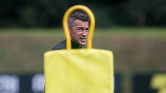 Bruno Lage está no comando do Botafogo, líder do Campeonato Brasileiro