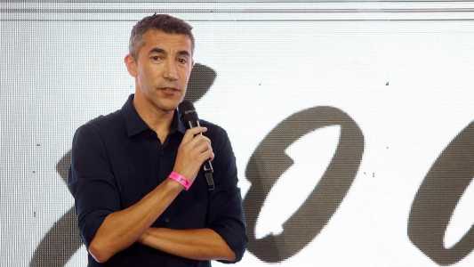 Bruno Lage marcou presença no evento de lançamento dos uniformes do Botafogo