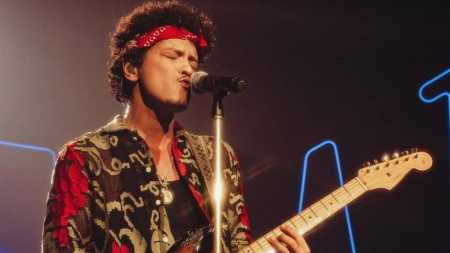 Bruno Mars se apresenta no festival nos dias 3 e 10 de setembro