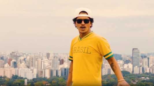Bruno Mars homenageia fãs brasileiros no Instagram