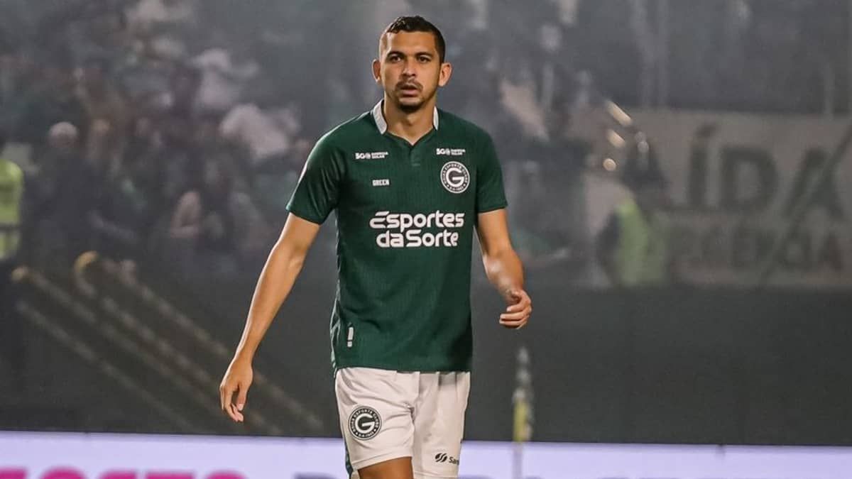 Pelo Goiás, Bruno Melo reencontra Corinthians neste sábado (26)