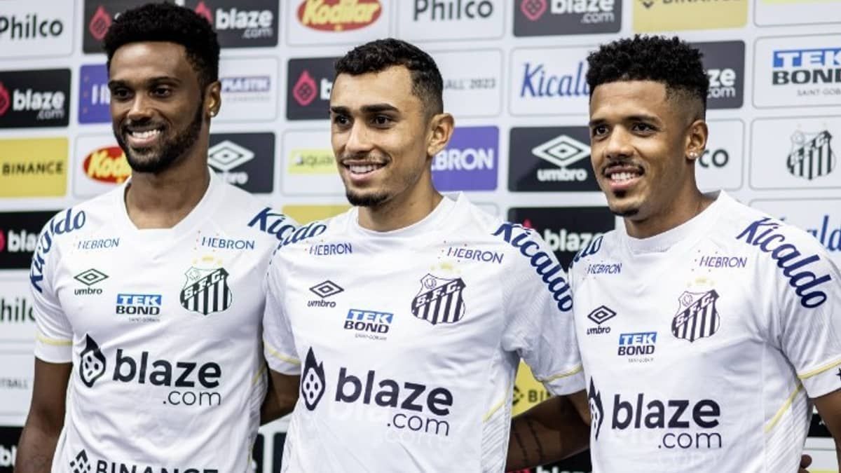Santos apresenta trio que se destacou pelo Água Santa no Paulistão
