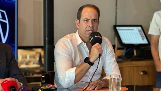 Bruno Muzzi diz que não quer comprometer valor da venda de atletas para pagar a operação do clube