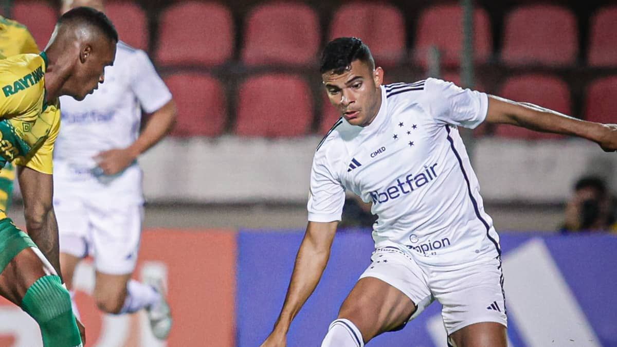 Pênalti para o Cruzeiro? Márcio Rezende analisa lance no fim de jogo com Cuiabá
