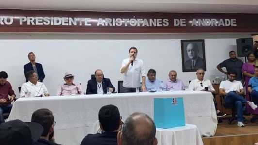 bruno Rodrigues foi aclamado presidente neste domingo (12)