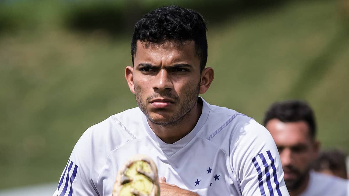 Com Bruno Rodrigues, Cruzeiro divulga relacionados para clássico com o Atlético