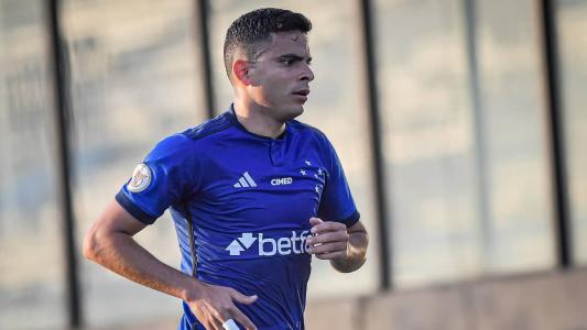 Bruno Rodrigues vive indefinição sobre permanência no Cruzeiro