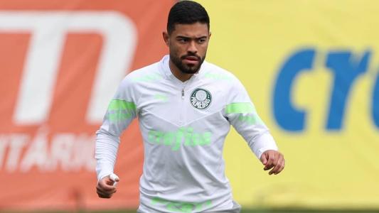 Bruno Tabata fica de fora até do banco e pode ser negociado pelo Palmeiras