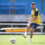 Grêmio comunica lesão do zagueiro Uvini