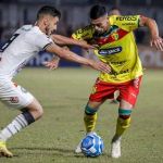 Com dois pênaltis, Brusque vira nos minutos finais e confirma acesso para a Série B do Brasileiro