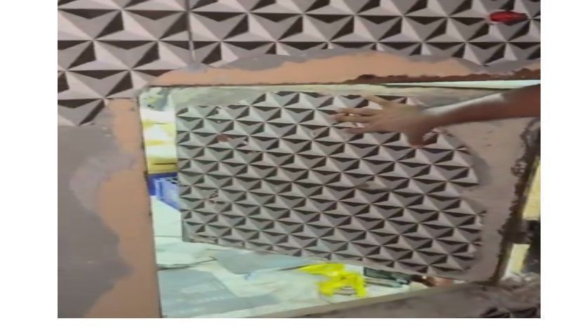 Vídeo: PM invade bunker do crime organizado e encontra armas e drogas em parede falsa