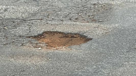 Buraco em rua de Belo Horizonte