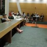 Vídeo: astro da NFL é surpreendido por 'telepata' durante atividade