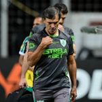 Fabián Bustos escala América com novidades para confronto direto com o Vasco