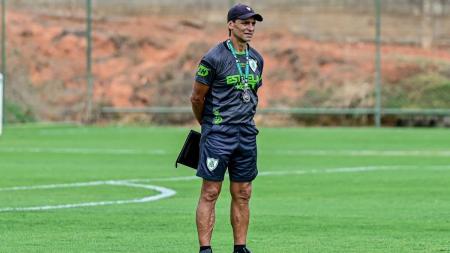 Bustos pode repetir escalação pela primeira vez desde que chegou ao América