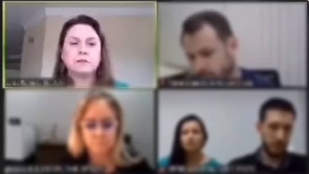 Vídeo: juíza é suspensa após obrigar testemunha a dizer: 'o que a senhora deseja, excelência?'