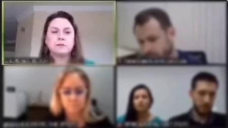 O caso veio à tona após o vídeo da audiência ter sido publicado nas redes sociais.