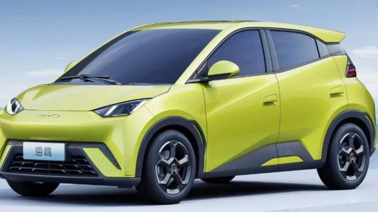 BYD líder mundial em vendas de carros elétricos