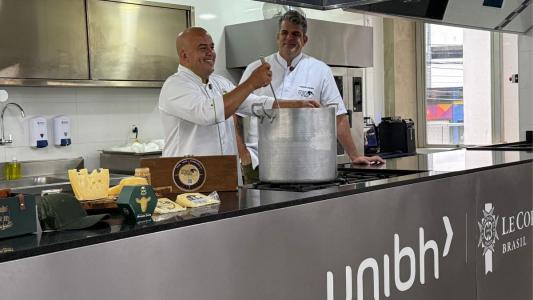 Produtor Henrique Lamim e Jordane Macedo, idealizador do projeto Rota do Queijo de Minas
