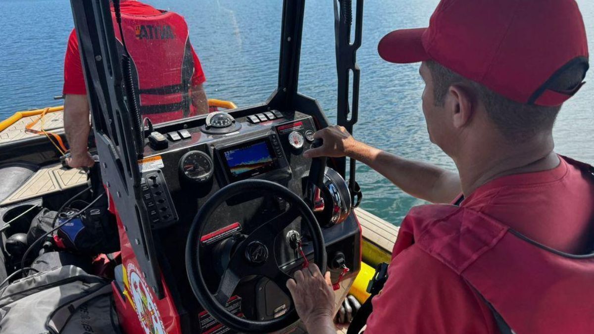 Bombeiros e Marinha intensificam buscas após naufrágio em região de Manso (MT)