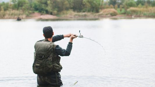 Quando começa a piracema 2025/26? Veja datas por estado da proibição da pesca