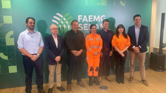 Agro mineiro e bombeiros firmam parceria para reforçar combate a incêndios no campo