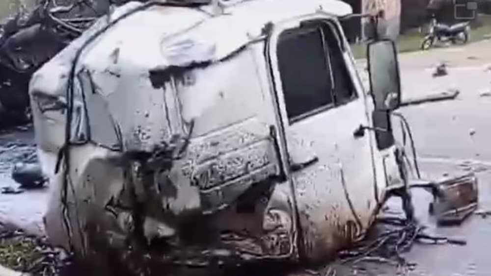 Vídeo: acidente com carreta na BR-040 arranca cabine de carreta