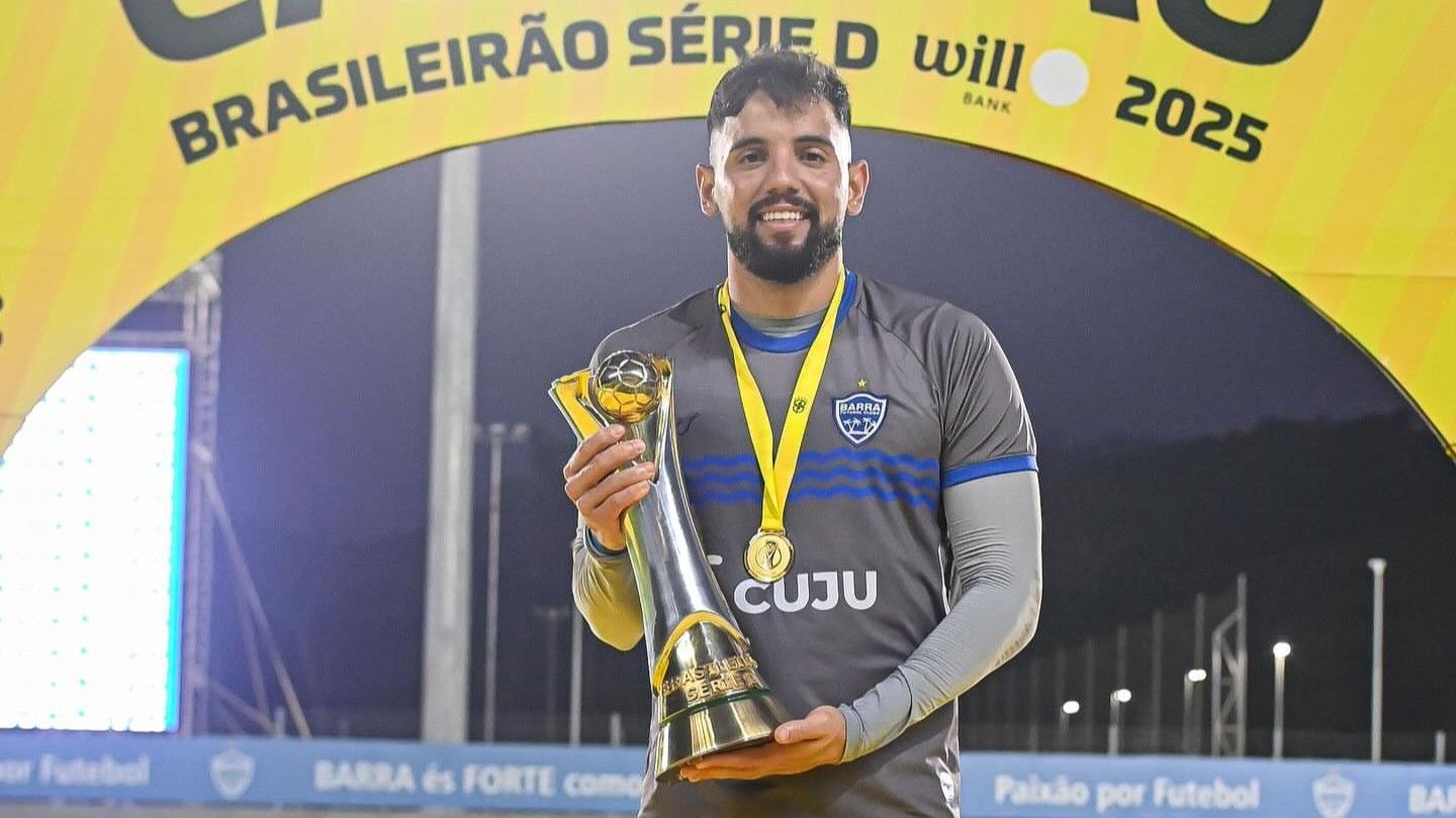 Cria do Vitória, goleiro é anunciado por tradicional clube brasileiro